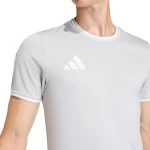 Koszulka Adidas Entrada 26 logo producenta